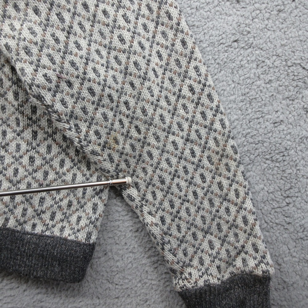 L.L. Bean Gray Patterned Nordic Wool Blend Cardigan Sweater - Picture 6 of 10